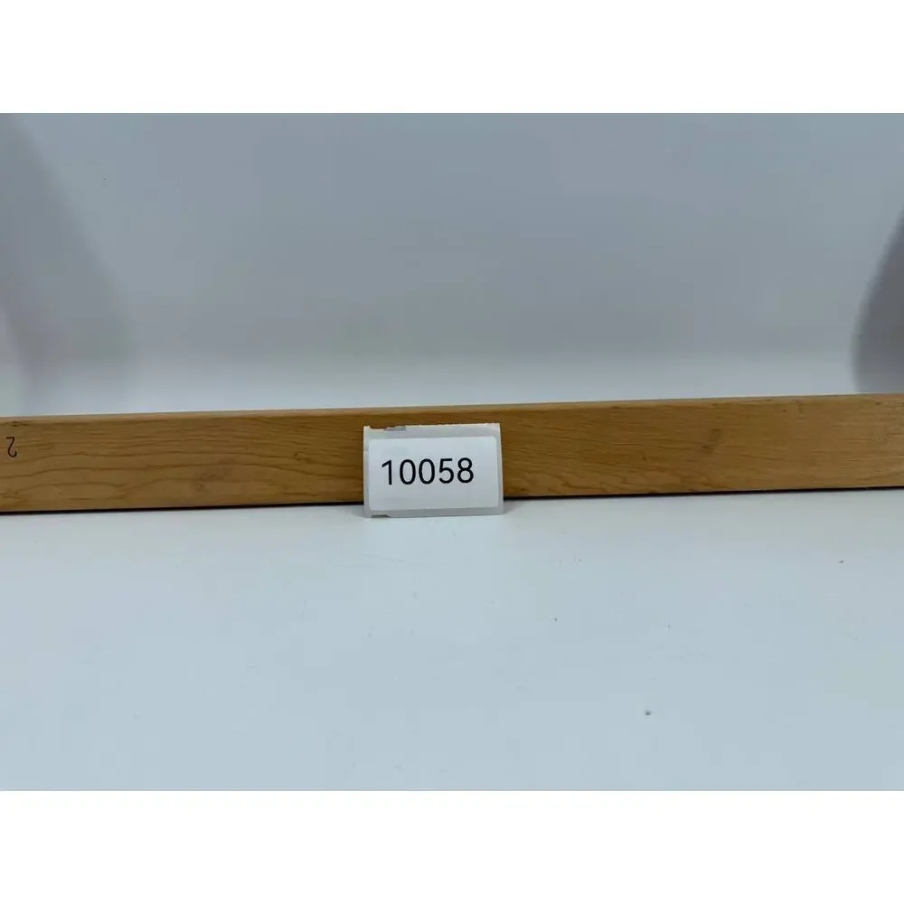Unbranded empty frame